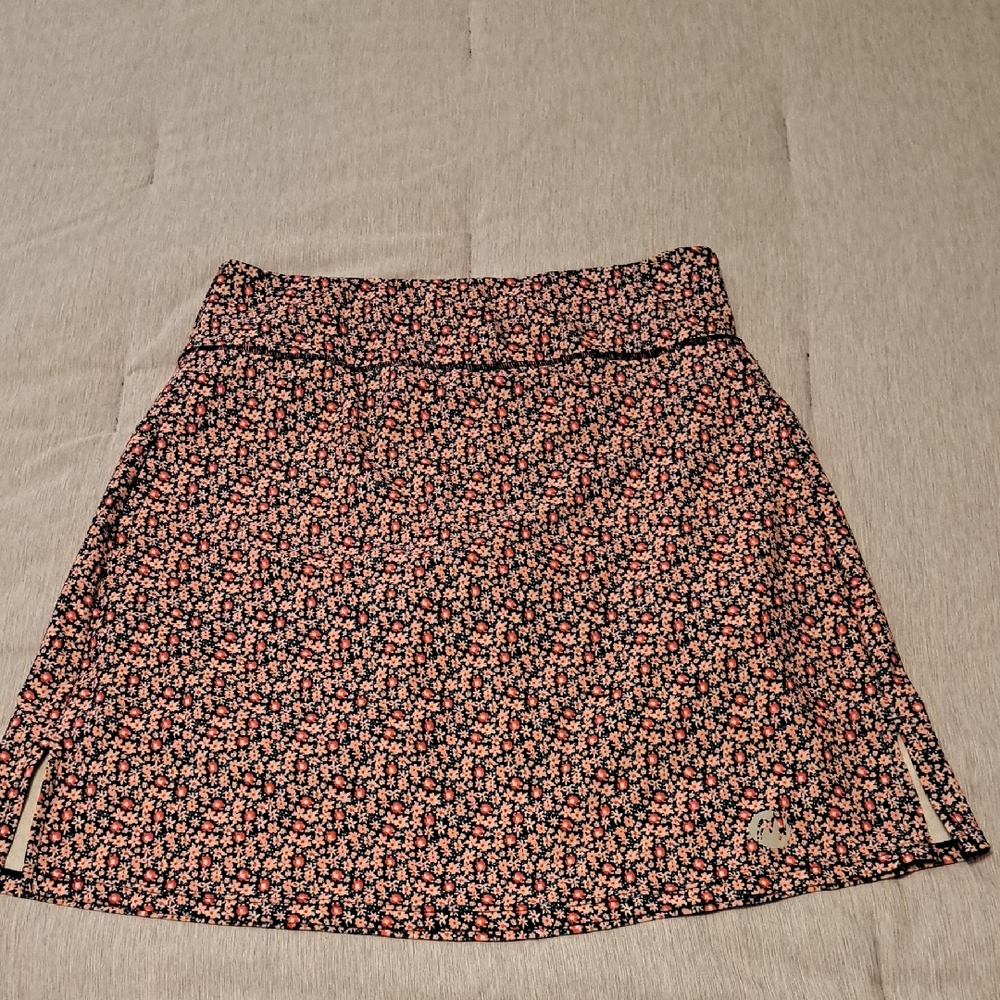 Active Skort In Navy and Pink Floral
